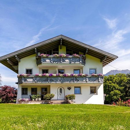 Gaestehaus Weber Oberperfuss Exterior photo