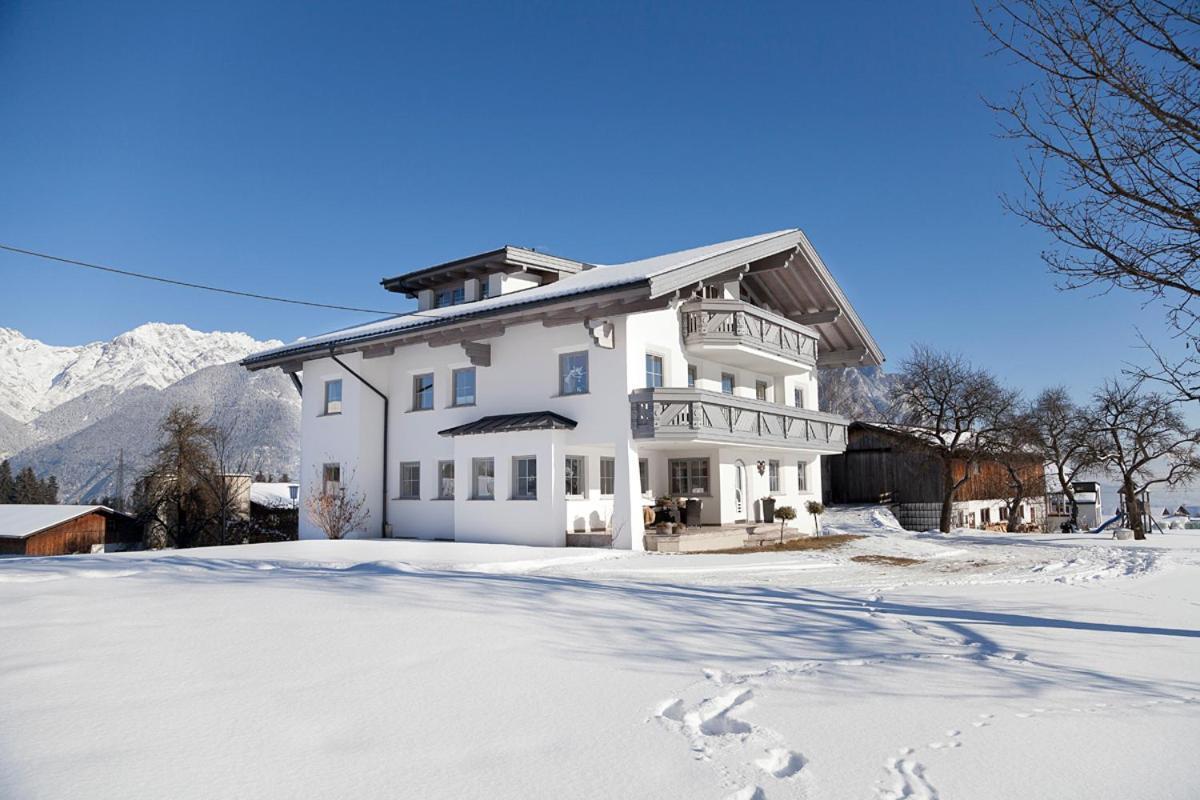 Gaestehaus Weber Oberperfuss Exterior photo
